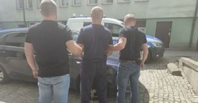Dwójka ostrowczan odpowie za rozbój